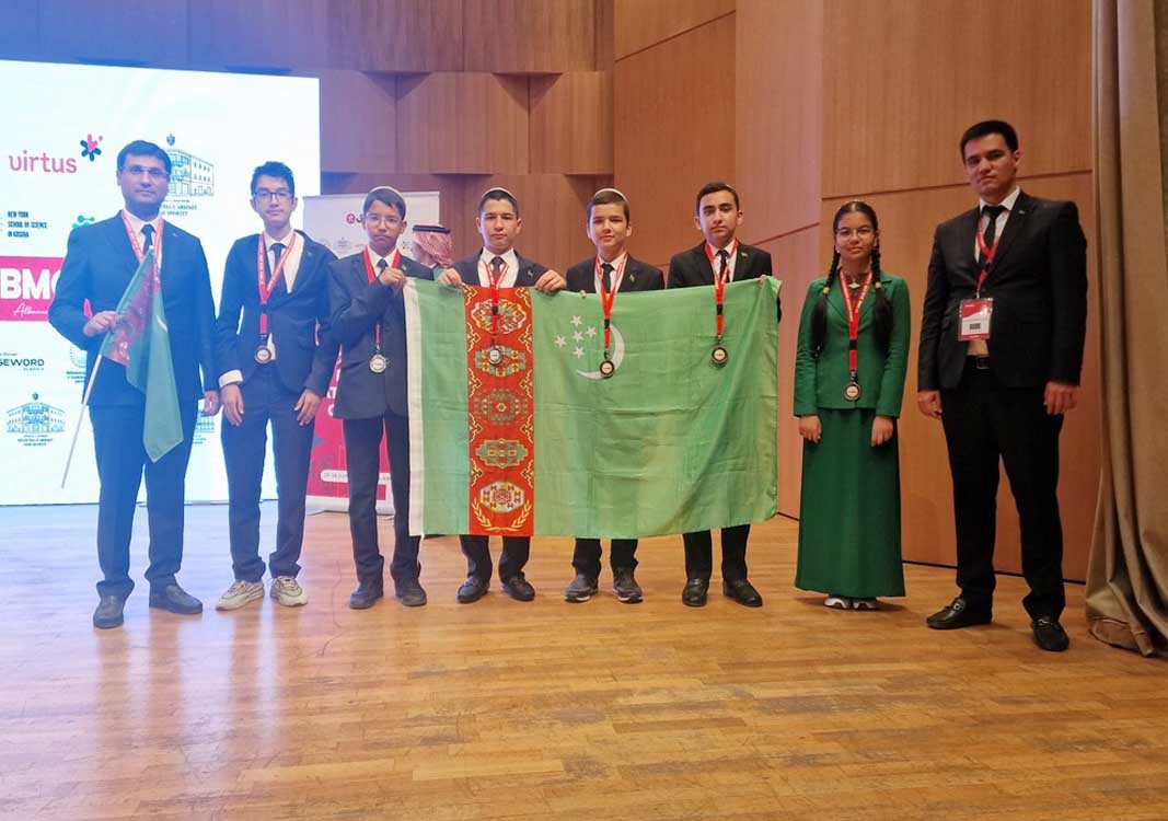 Türkmen mekdep okuwçylary Albaniýada geçirilen Halkara matematika olimpiadasynyň ýeňijisi boldular
