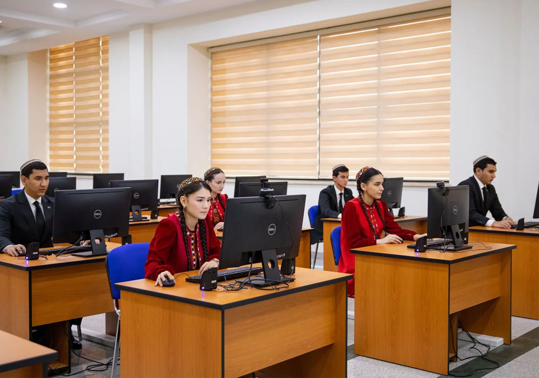 TDY we DI-de «Ykdysady howpsuzlyk» dersi boýunça internet-olimpiadasy geçirildi