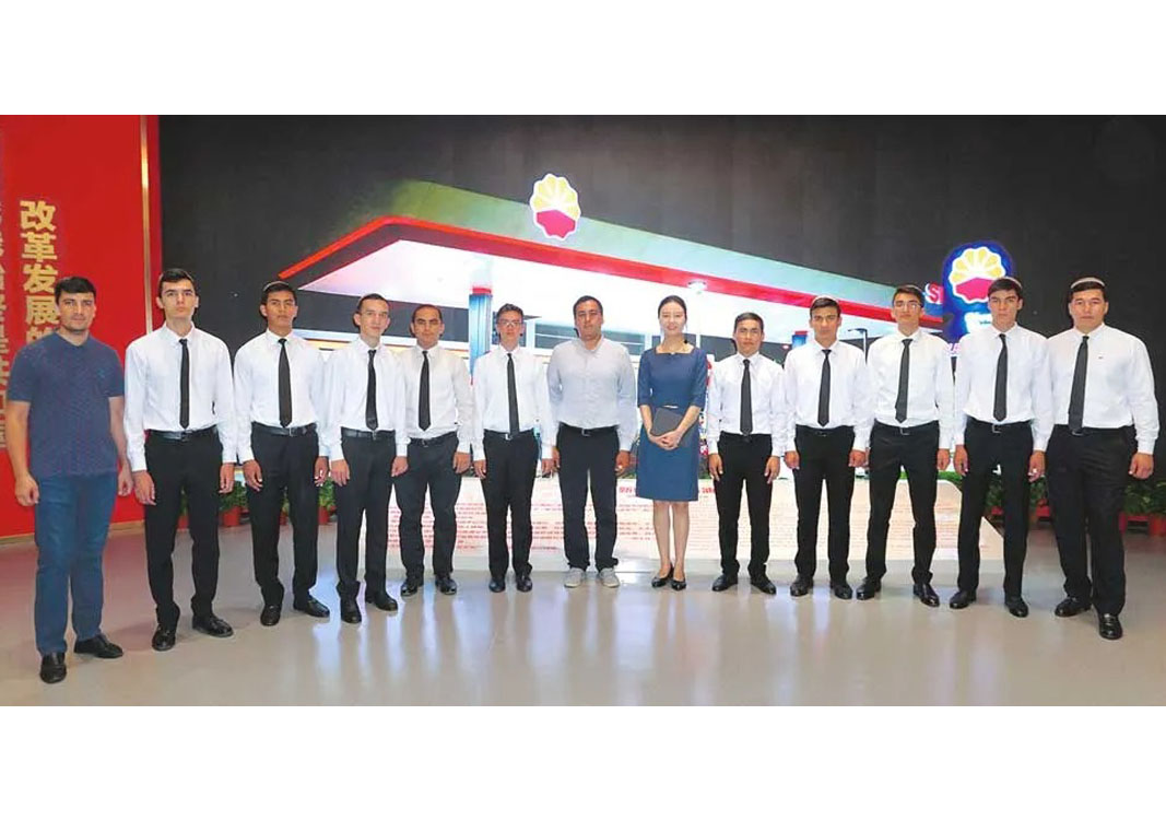 CNPC-niň şahamçasy Türkmenistan bilen işgärleri taýýarlamak pudagyndaky hyzmatdaşlyk barada gürrüň berdi