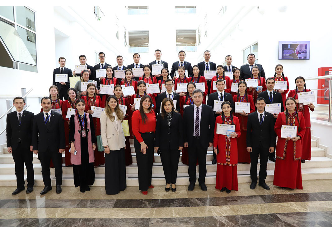 Halkara zenanlar güni mynasybetli akyl-paýhas bäsleşigi geçirildi