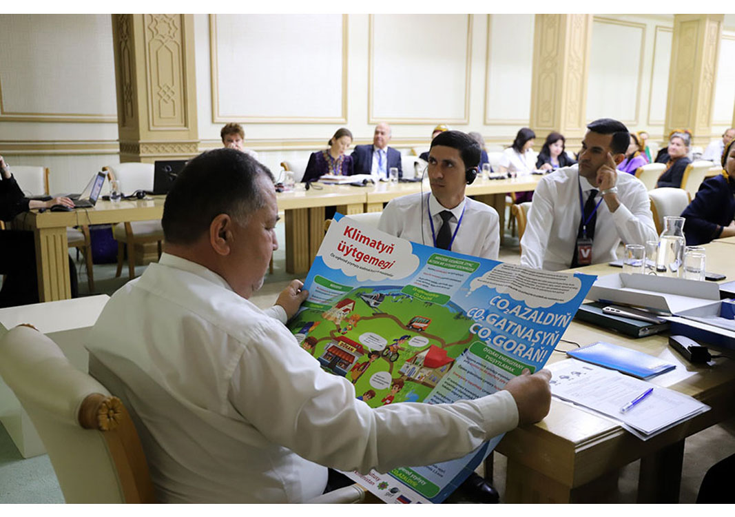Ýurdumyzda howanyň üýtgemegi boýunça täze okuw moduly