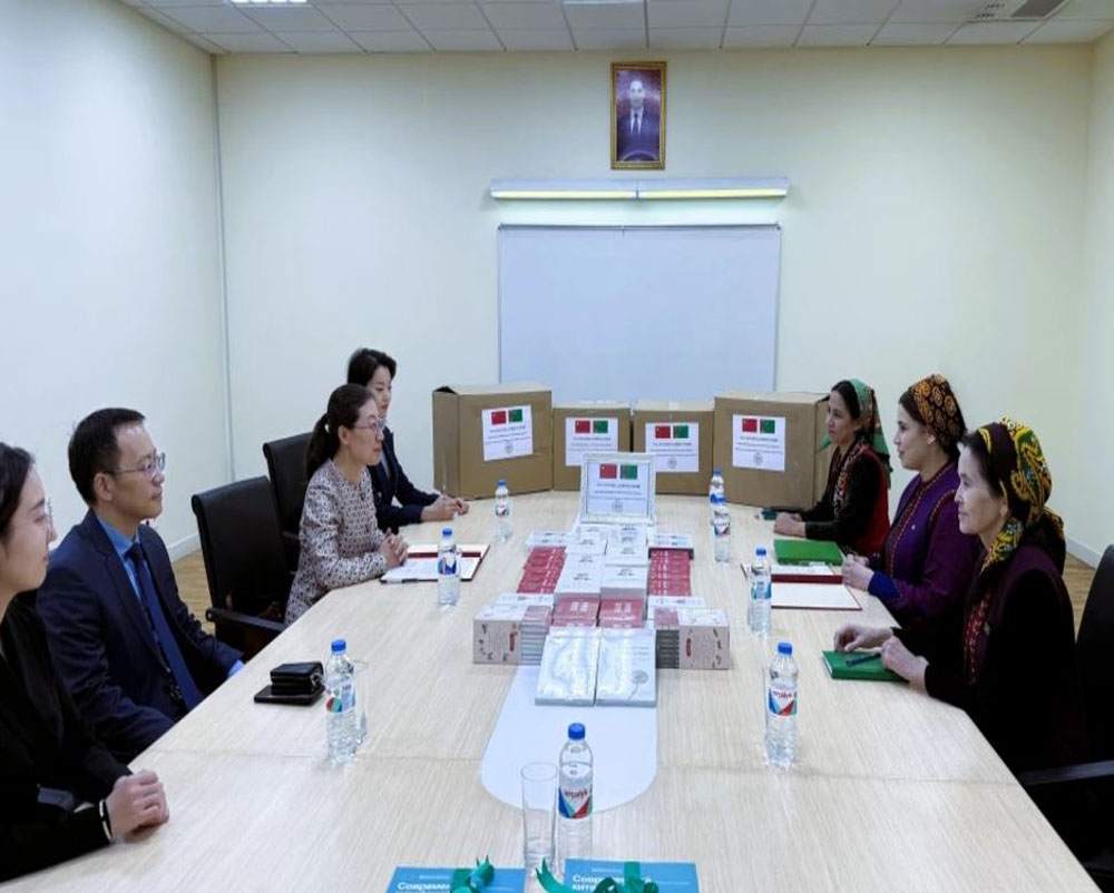 Kitap — ýaşlygyň dosty