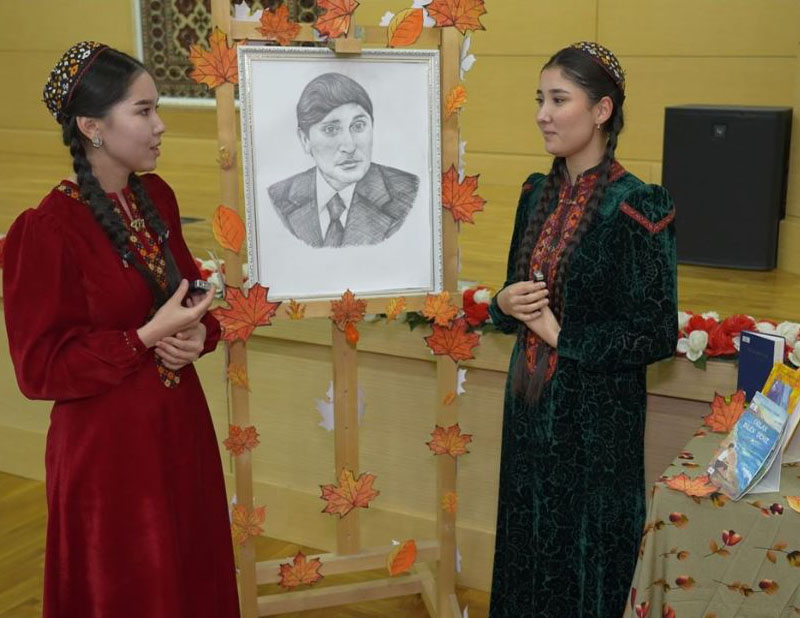 Gurbannazar Ezizowyň doglan gününiň 85 ýyllygyna bagyşlanan  dabaraly çäre geçirildi
